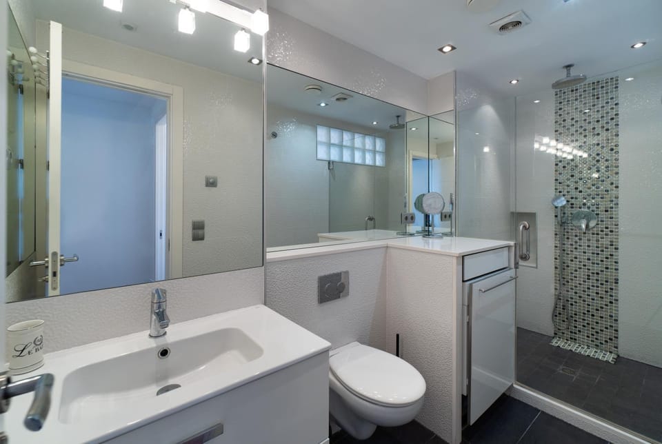 Shower, Bathroom