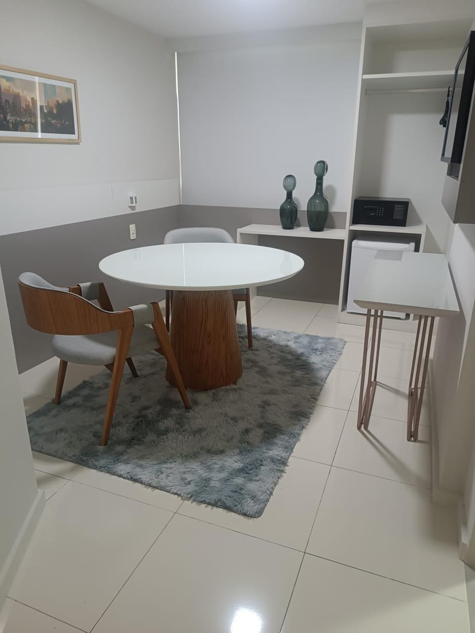 Living room, Dining area