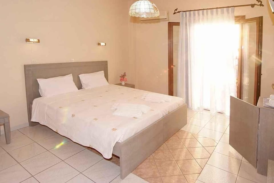 kirki rooms Apartment hotel in Icaria