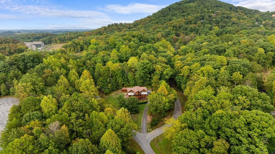 Applewood Chalet in Pigeon Forge