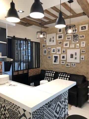 Lounge or bar
