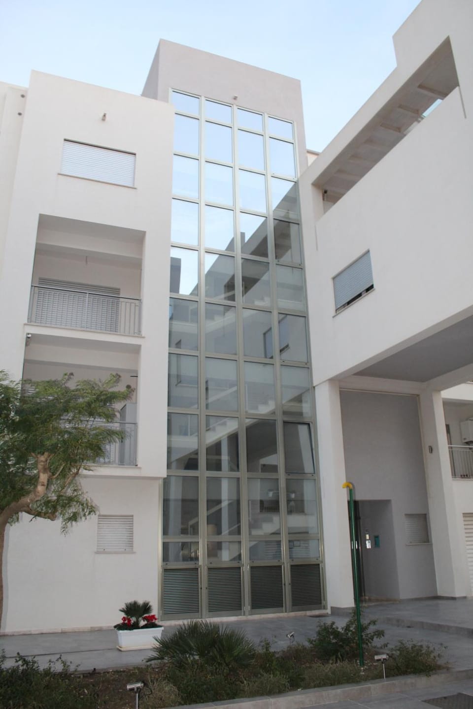 Property building, Facade/entrance