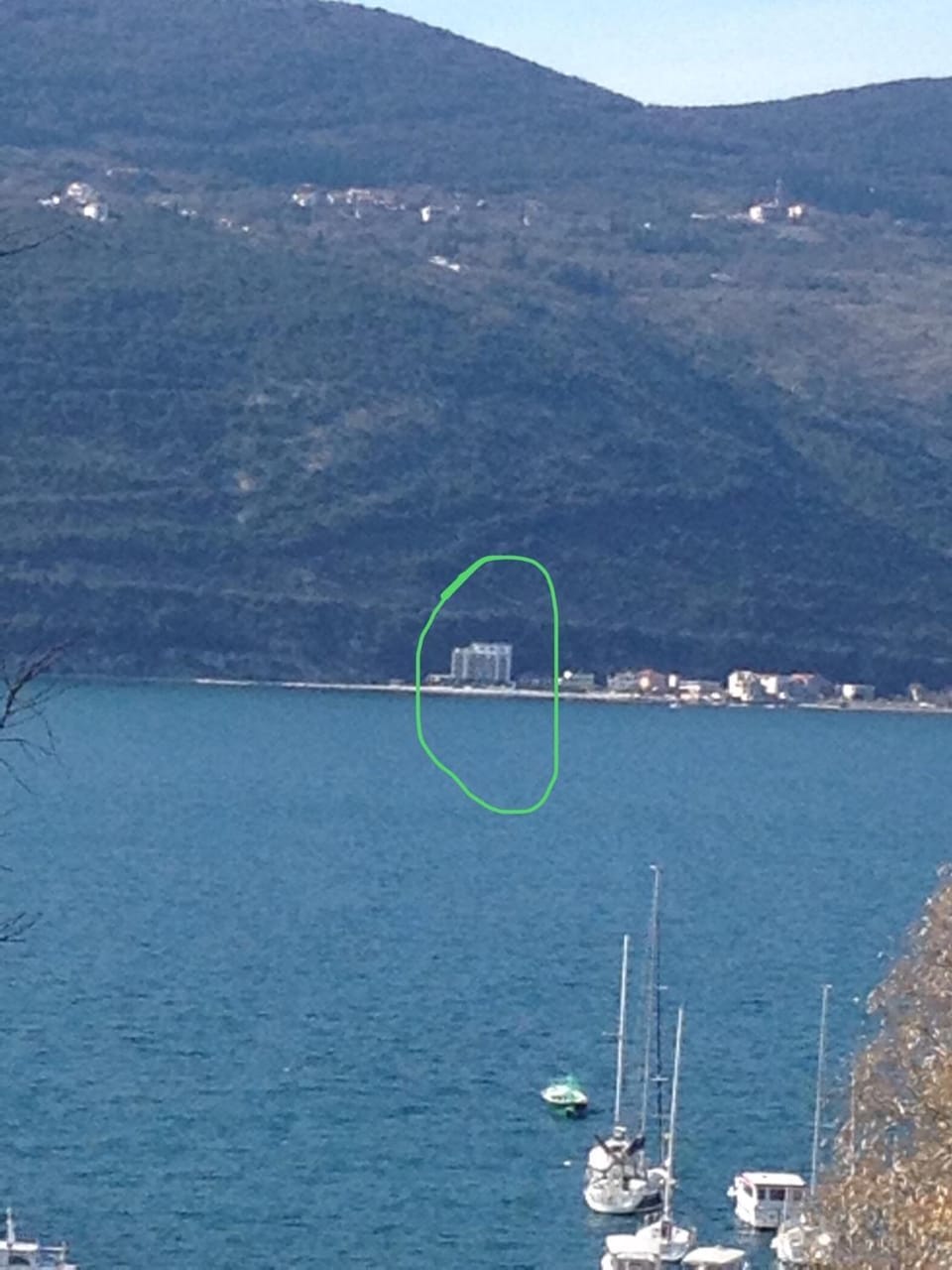 Mountain view, Sea view