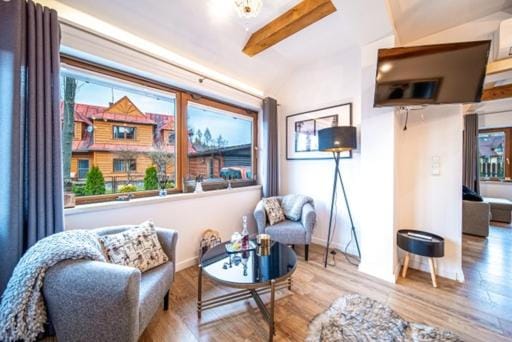 Living room, air conditioner