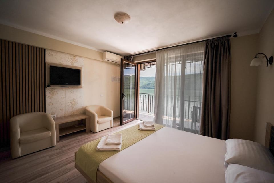 Casa Aless Eselnita Adults Only 14 plus Vacation rental in Serbia