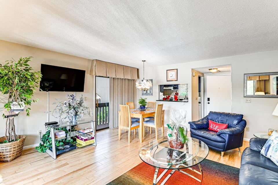 Lakeview Condo w/ Resort Pool: 2 Miles to Golf! House in Pinehurst