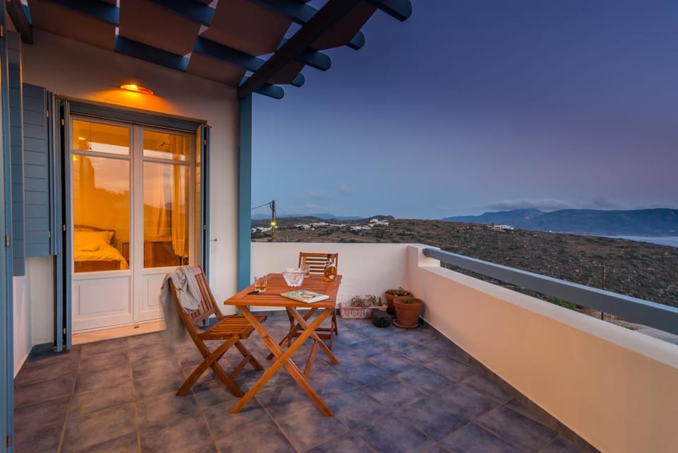 Night, Natural landscape, Balcony/Terrace, Mountain view, Sea view