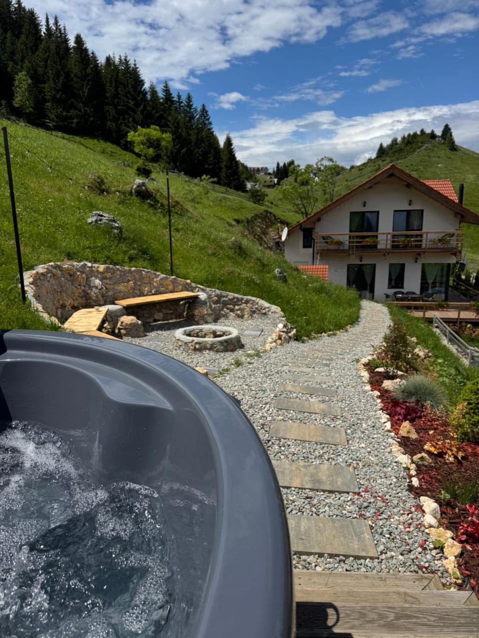 Casa de Sub Munte Fundata House in Brașov County