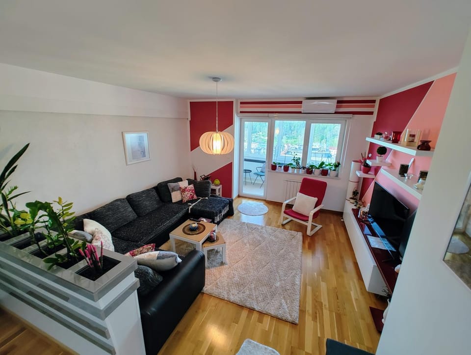 Best Location - Heart Of Tuzla Apartment in Federation of Bosnia and Herzegovina