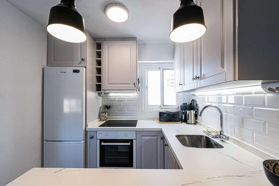 Kitchen or kitchenette, oven, toaster