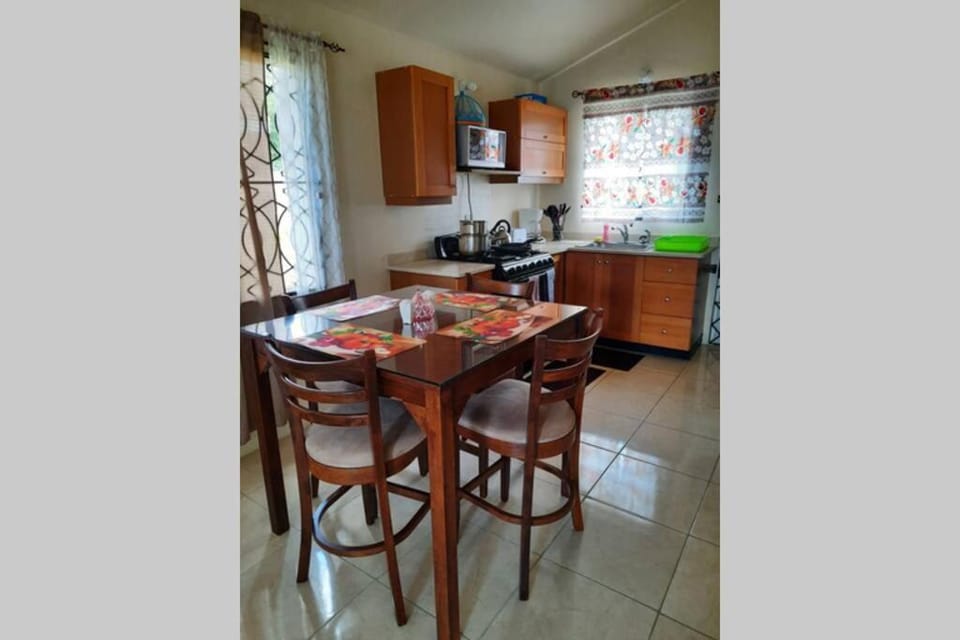 Rick's Reggae Villa Apartment in Montego Bay