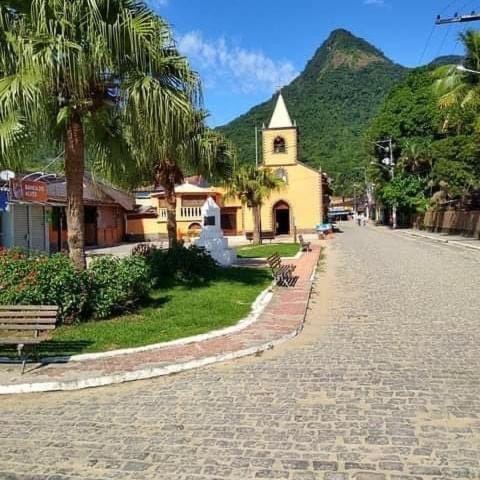 Neighbourhood, Street view