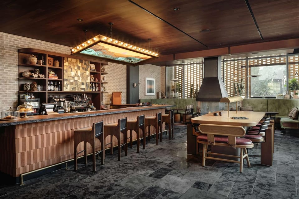 Restaurant/places to eat