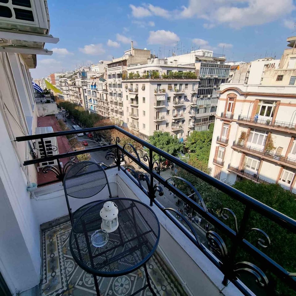 Balcony/Terrace, City view, Street view
