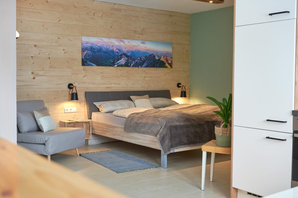 Bed, Bedroom