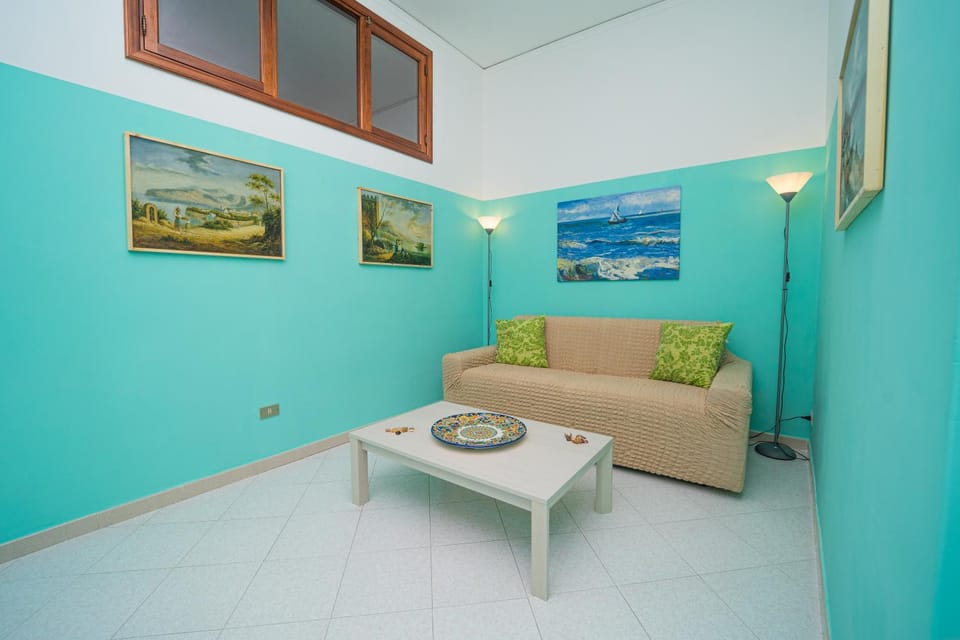 Ada's House House in Campania