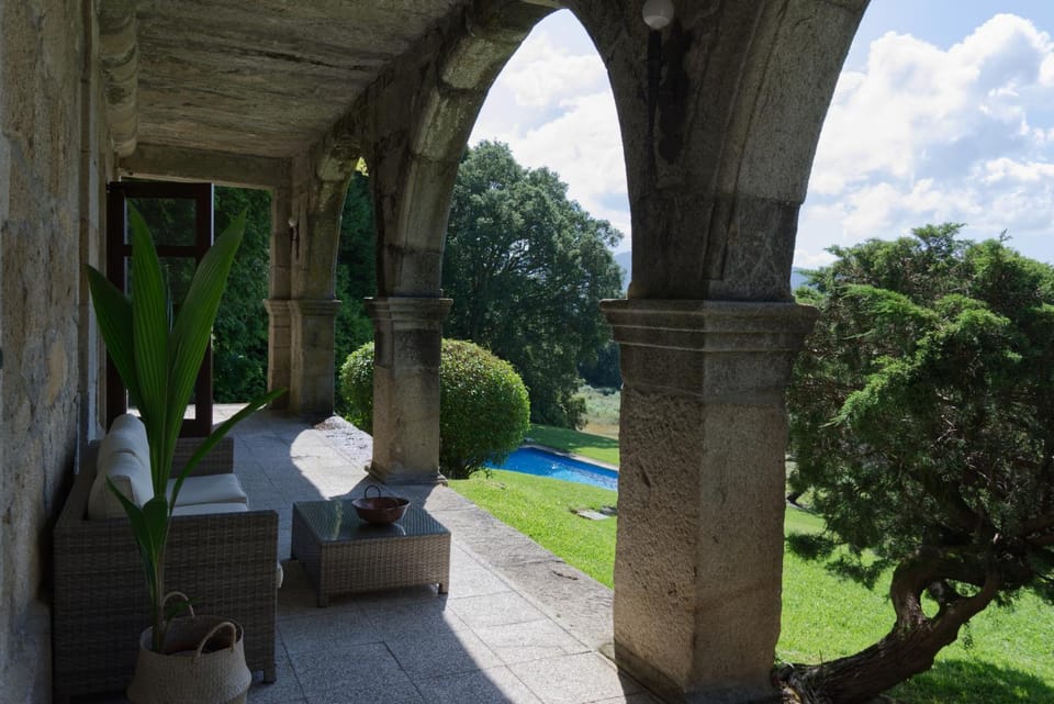 Patio, Garden view