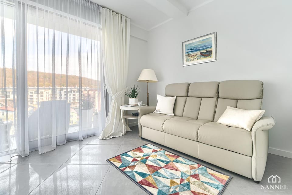 View (from property/room), View (from property/room), Balcony/Terrace, Living room, Seating area, On site