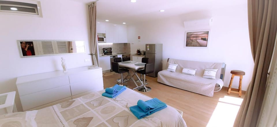 Ocean View - Fantástico Studio em Albufeira Apartment in Guia