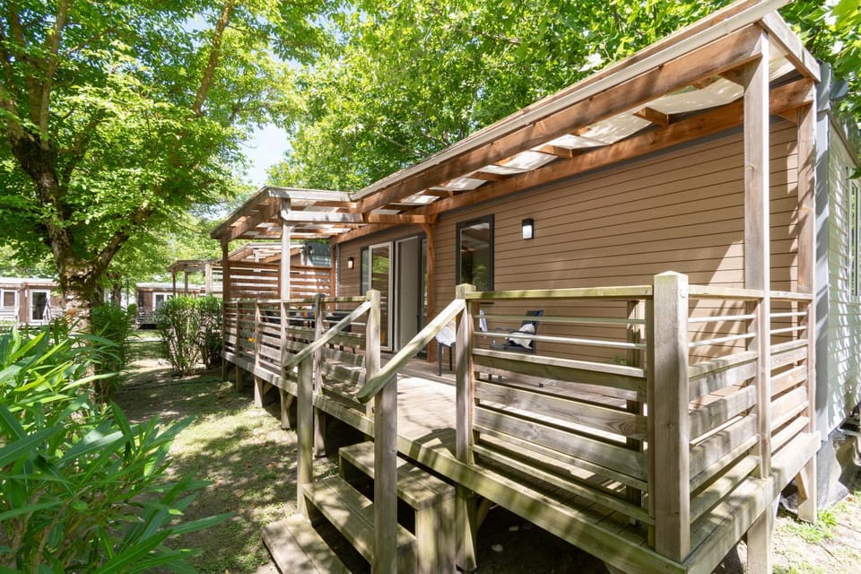 Property building, Garden view