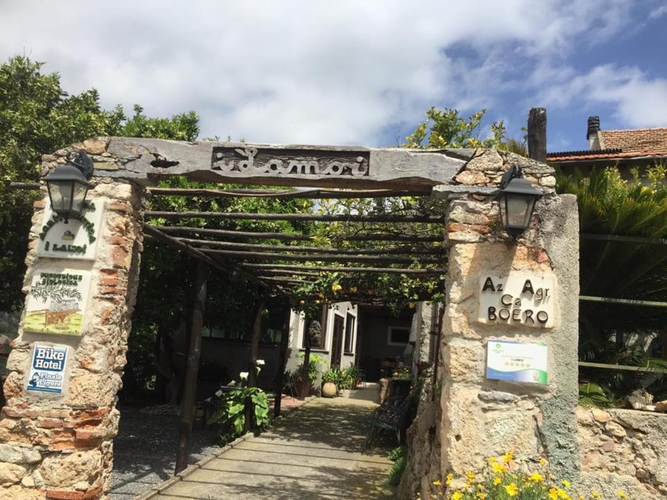 AGRITURISMO I LAMOI Farm Stay in Finale Ligure