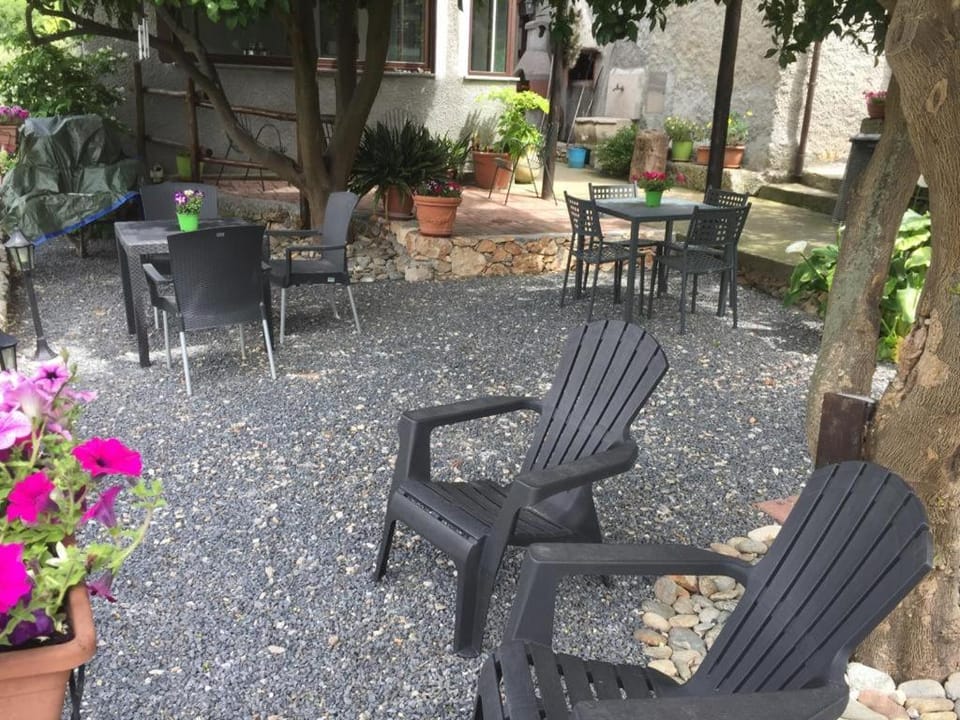 AGRITURISMO I LAMOI Farm Stay in Finale Ligure