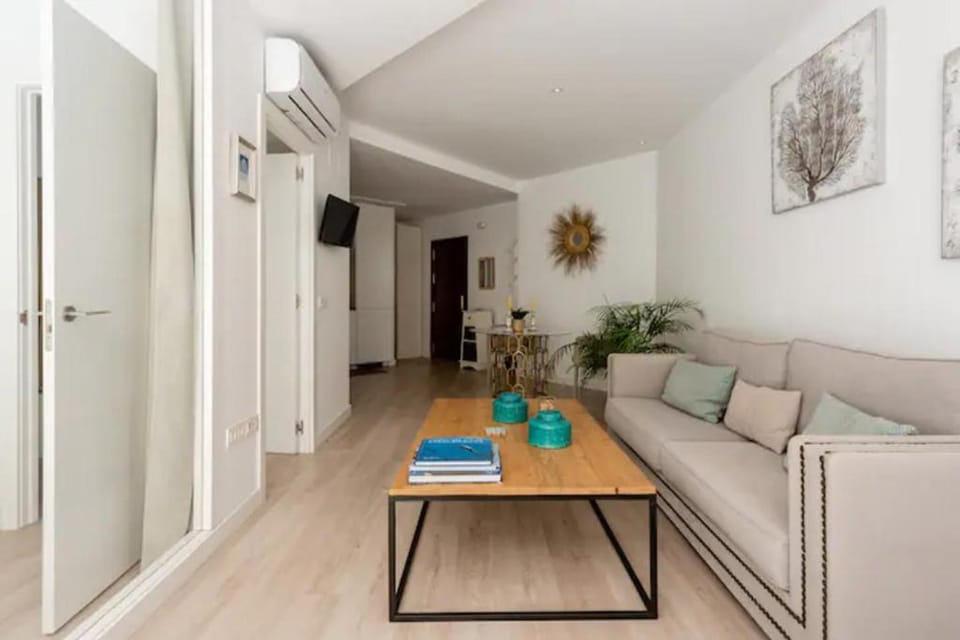 Apartment by the Muelle 1 Apartment in Malaga