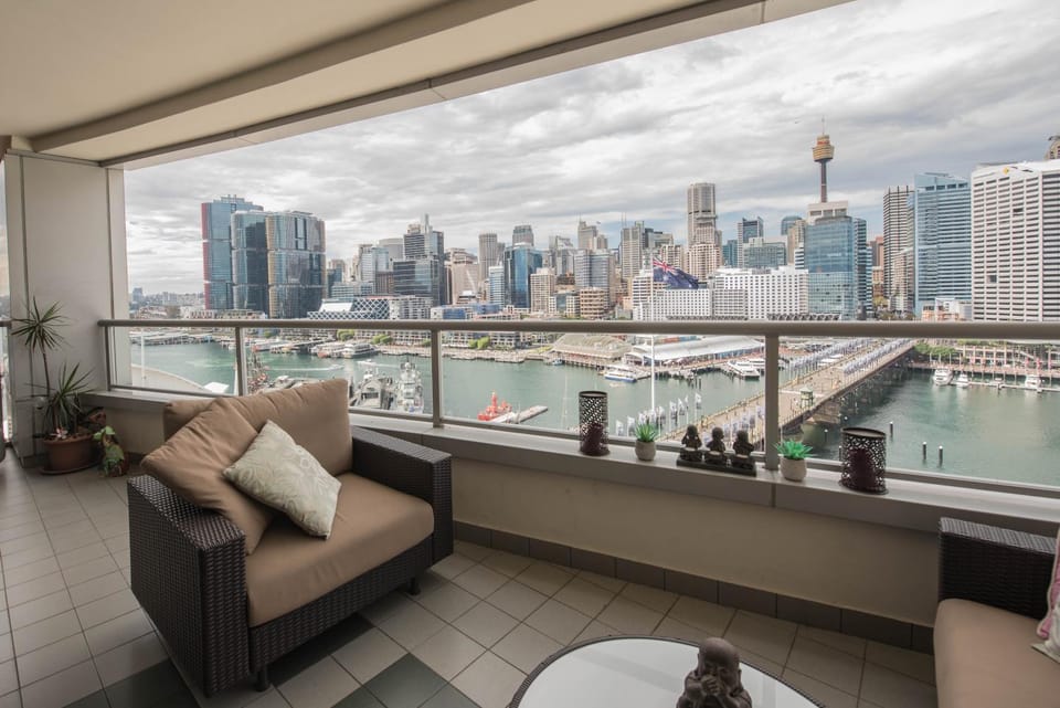 Balcony/Terrace, City view