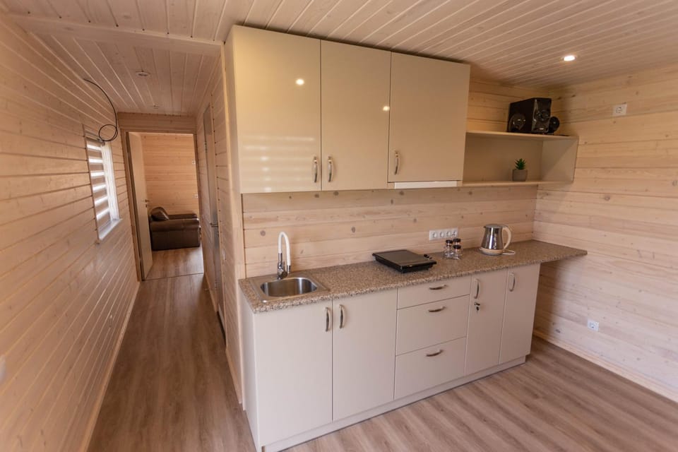 Toilet, Kitchen or kitchenette