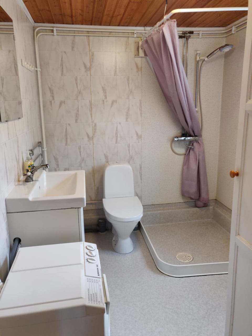 Toilet, Bathroom, washing machine