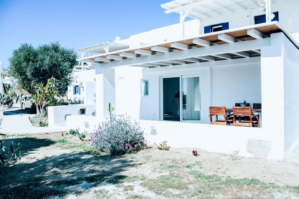 The Elaia House Mykonos House in Mykonos, Mikonos 846 00, Greece