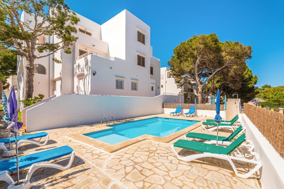 Apartamentos Karin 1ºB Apartment in Cala Ferrera