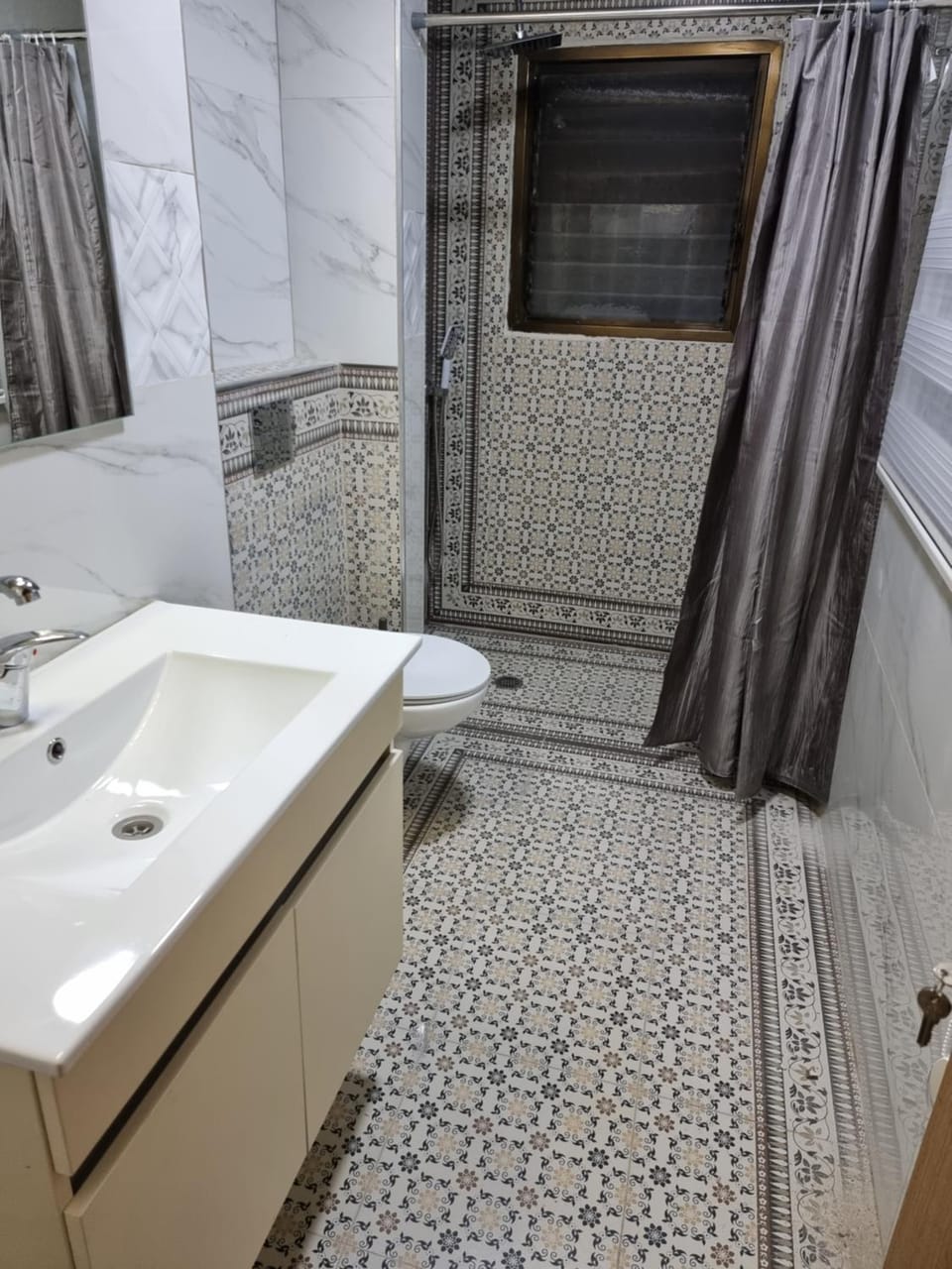 Shower, Bathroom
