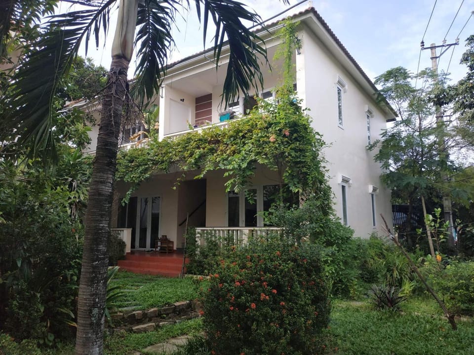 Nguyen Duy homestay Bed and Breakfast in Hoi An
