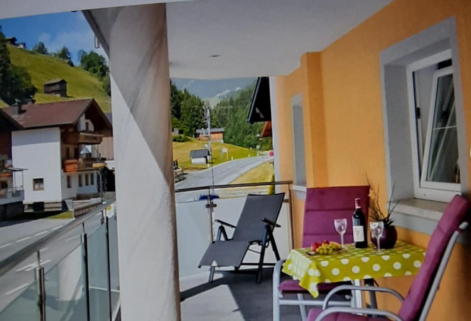 Patio, Balcony/Terrace