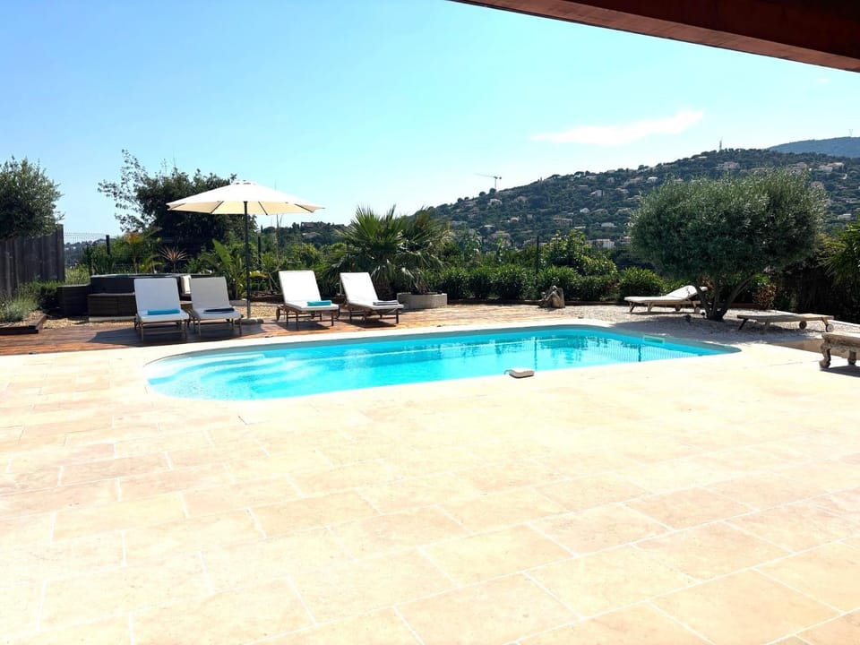 RÊVE DE MER Villa classée 4 étoiles Villa in Cavalaire-sur-Mer
