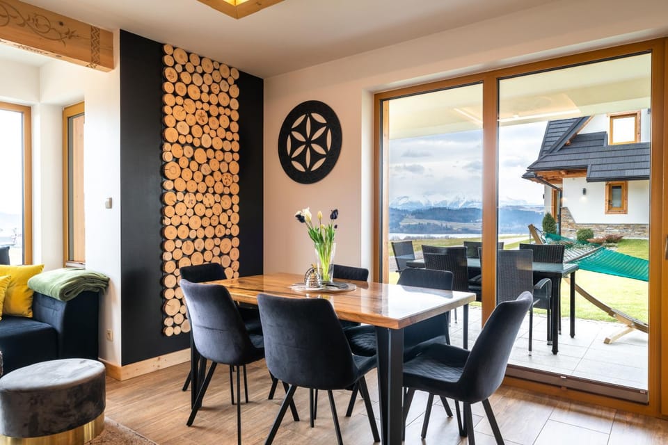 Natural landscape, Living room, Seating area, Dining area