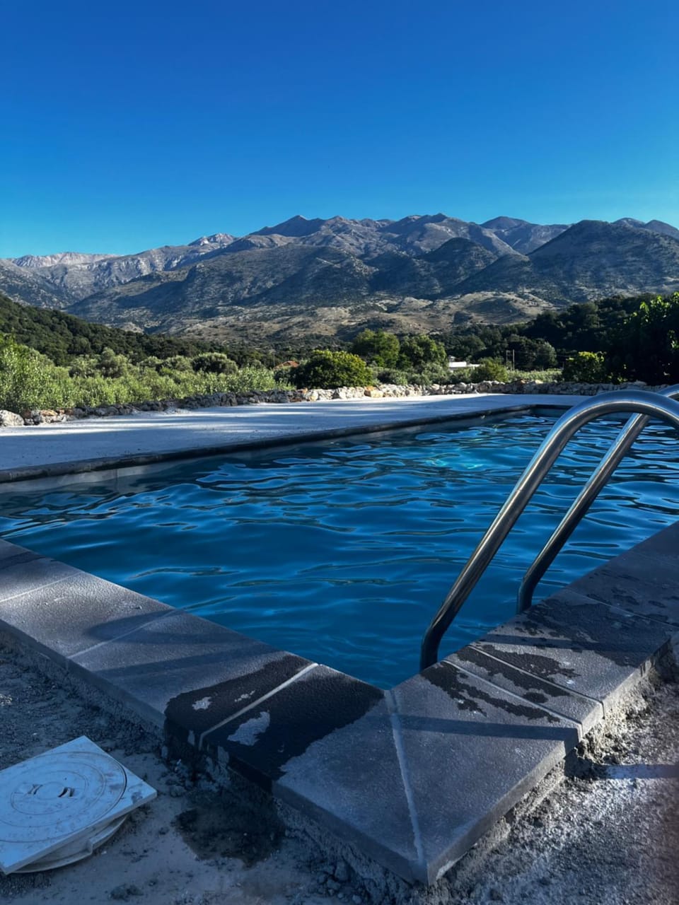 Nearby landmark, Mountain view, Swimming pool