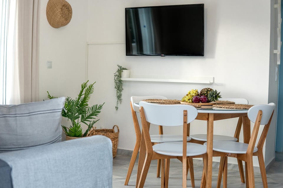Andrikas Villa at Xenios Avlais Apartment in Alikanas