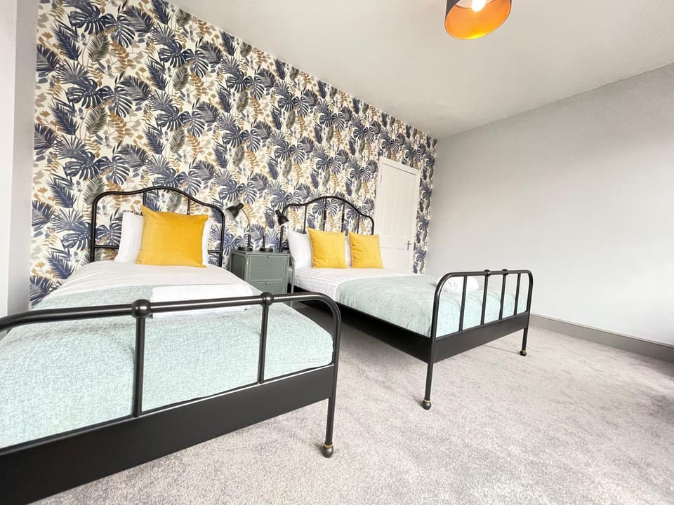 Great located Victorian house with all amenities House in Bristol