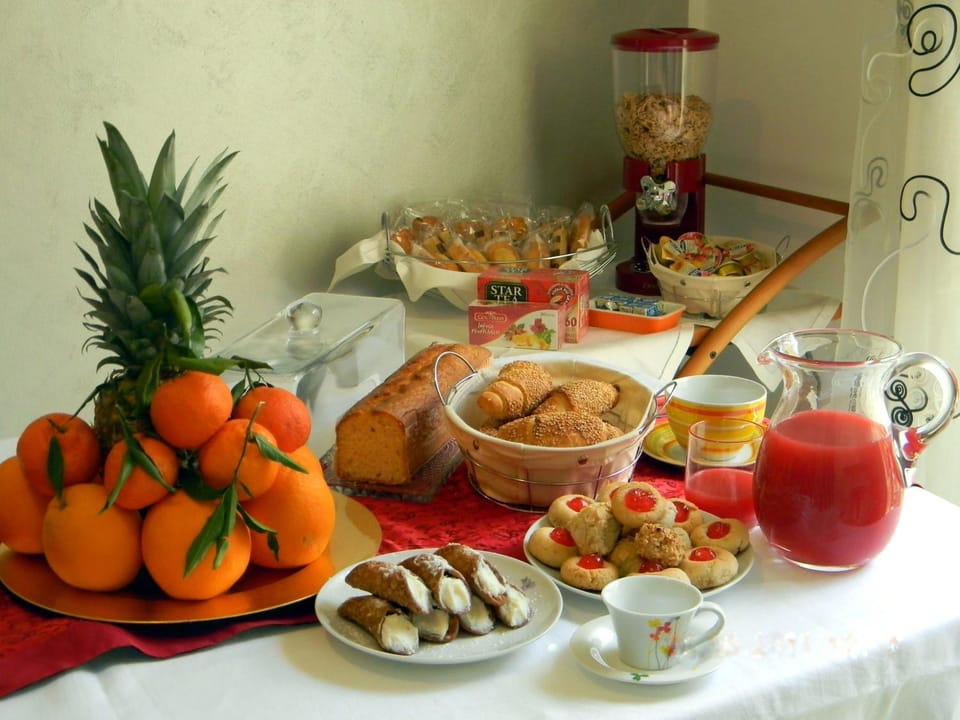 Food and drinks, Italian breakfast, Drinks