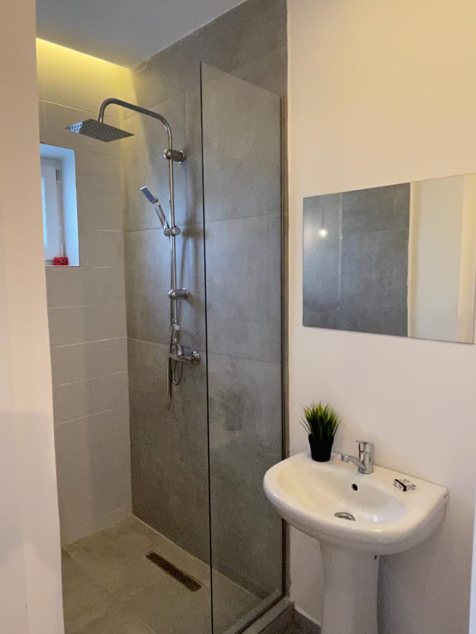 On the river Ultra central Suites Apartment in Bucharest