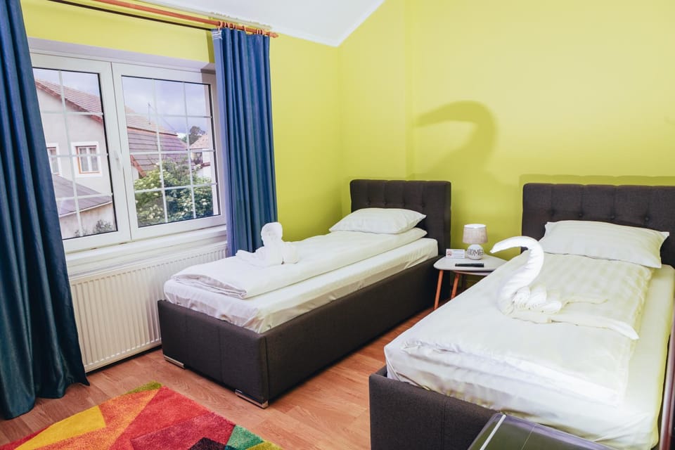 GUITAR - Camere de Inchiriat Bed and Breakfast in Sibiu