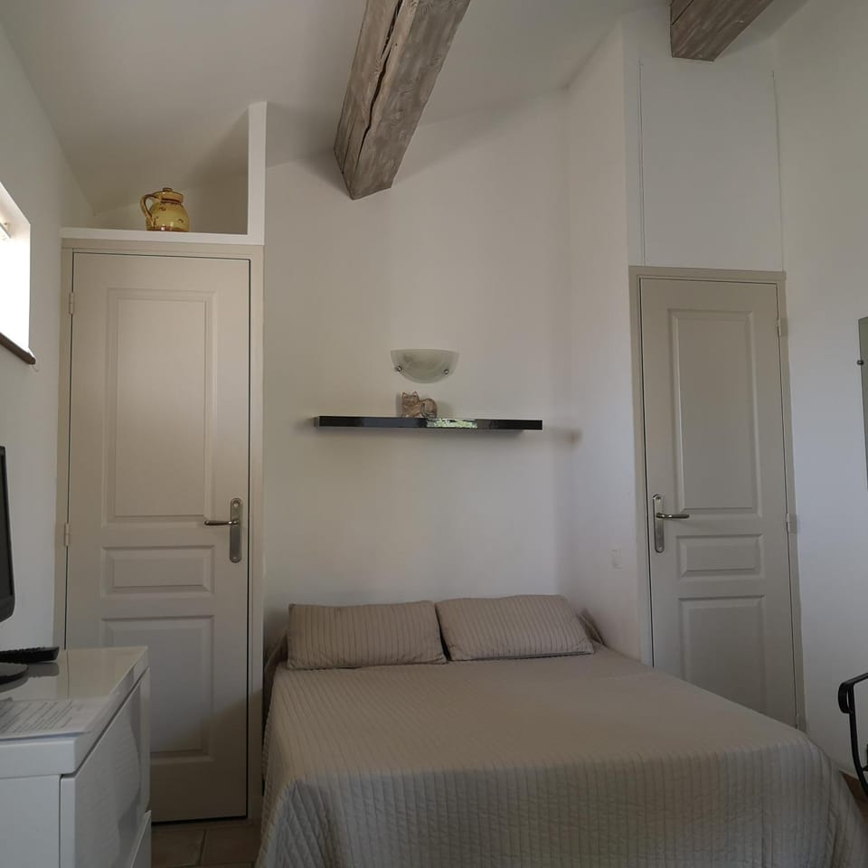 STUDIO ARC EN CIEL Apartment in Gréoux-les-Bains