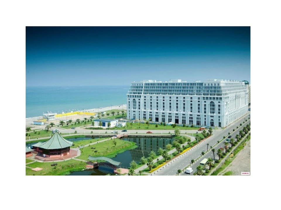 Facade/entrance, Beach, Beach