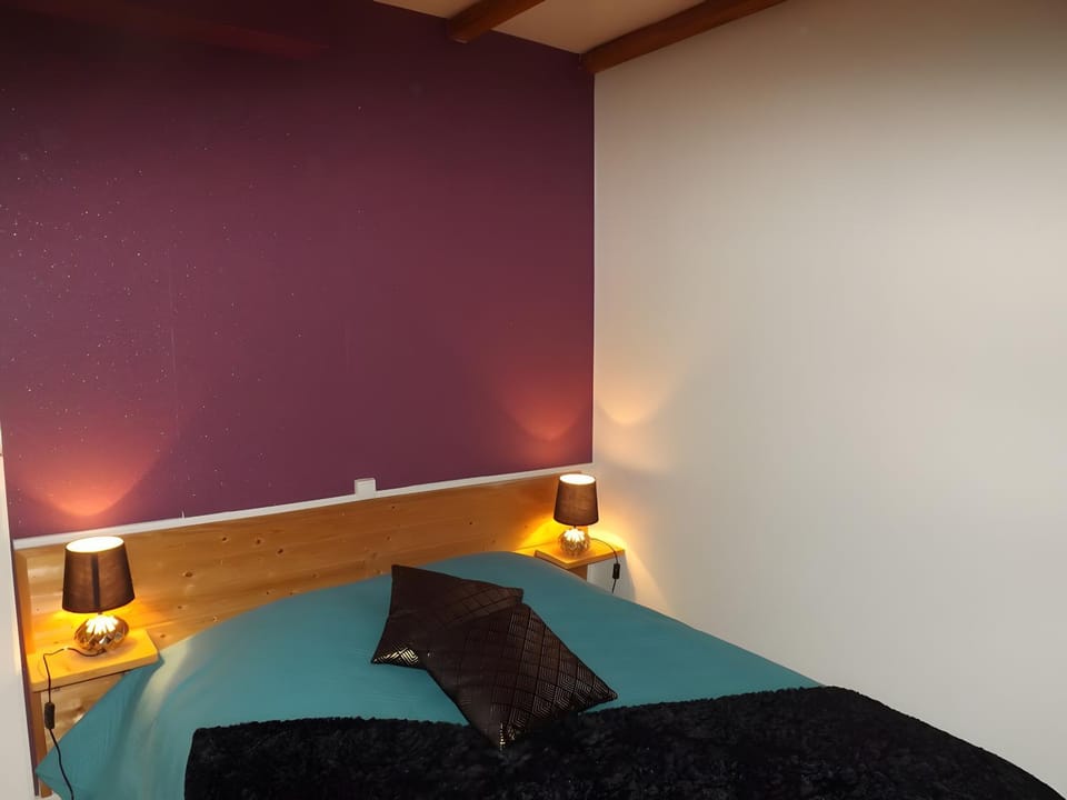 Living room, Bedroom