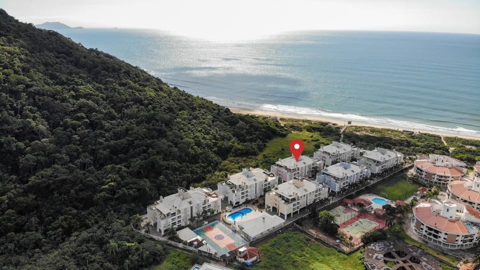 Property building, Bird's eye view
