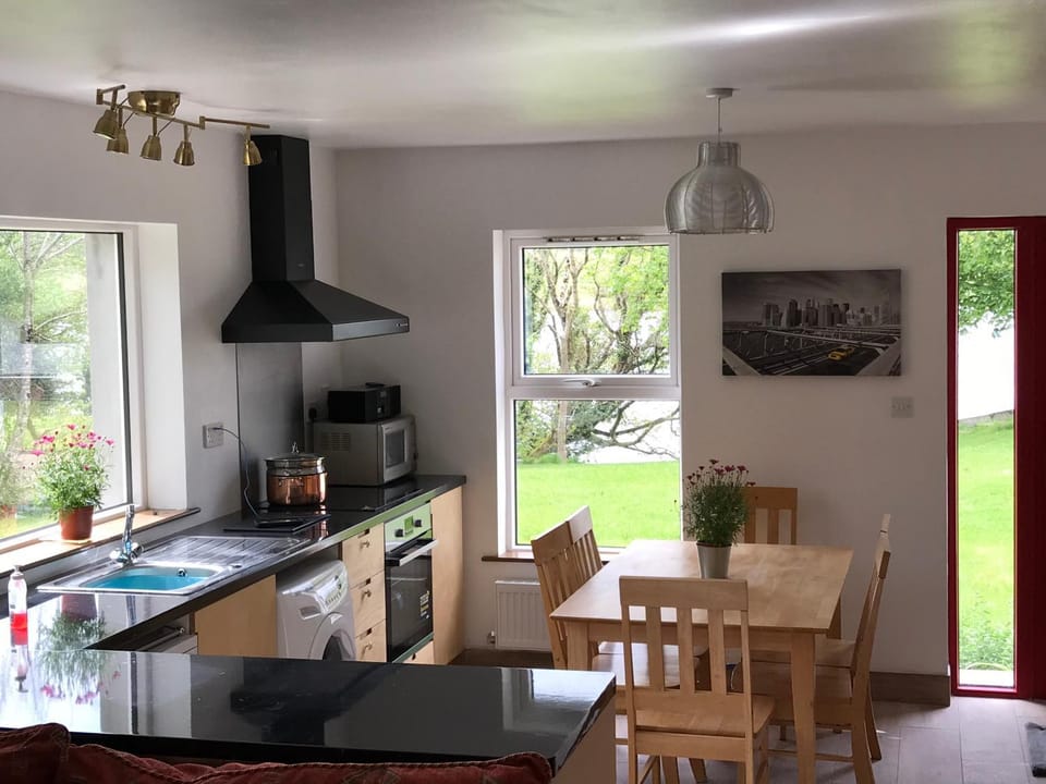 Lakeside Lookout Bantry Apartment in County Kerry