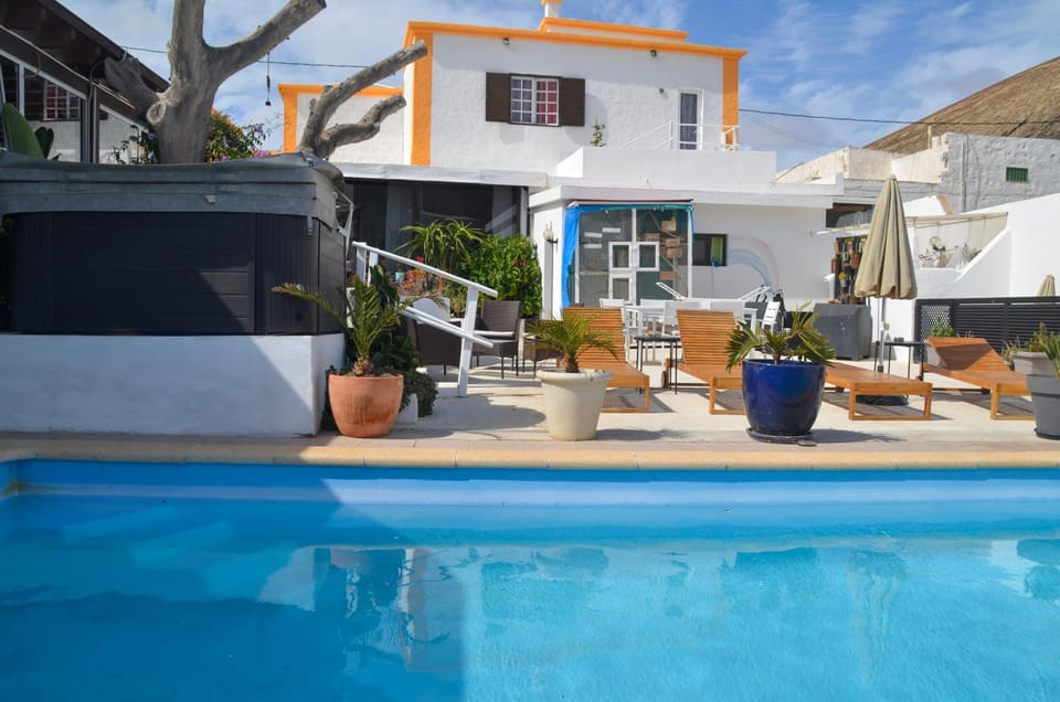 Patio, Facade/entrance, Solarium, Swimming pool