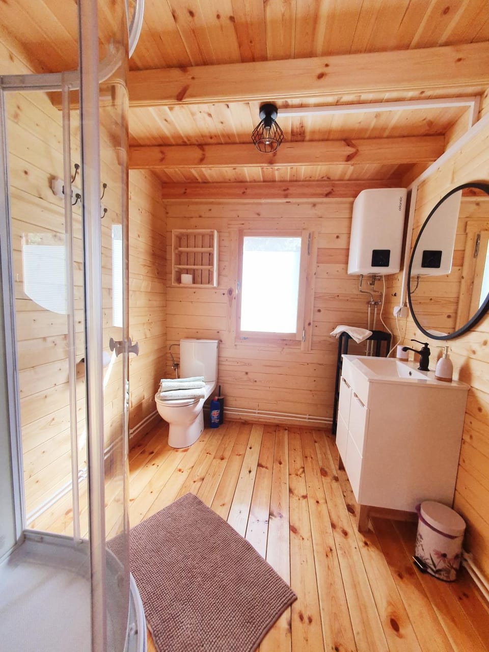 Shower, Toilet, Bathroom